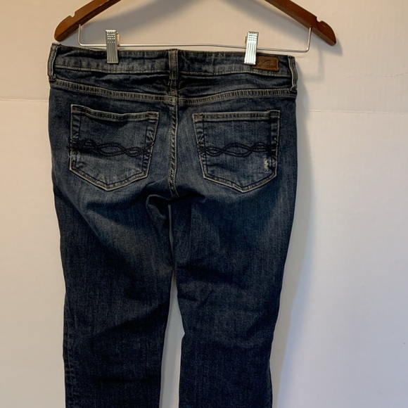 Refuge Women’s Distressed Jeans Size 3 - Picture 6 of 7